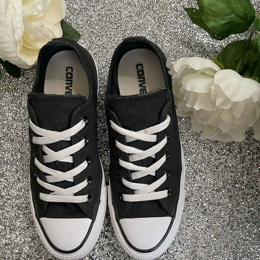 Ladies Converse All Star